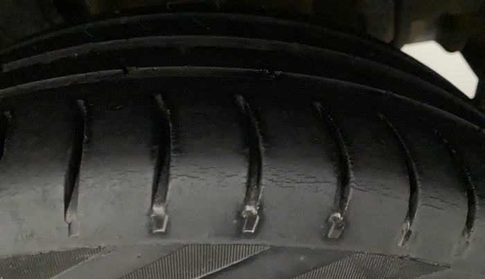 2017 Tata Tiago XZ PETROL, Petrol, Manual, 48,214 km, Left Front Tyre Tread