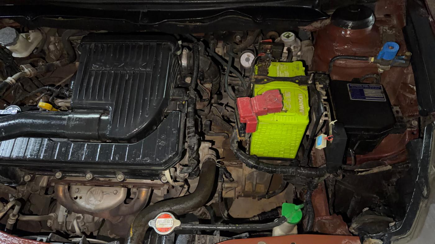 2017 Maruti Ciaz VXI (O), CNG, Manual, 96,211 km, Engine View - Left