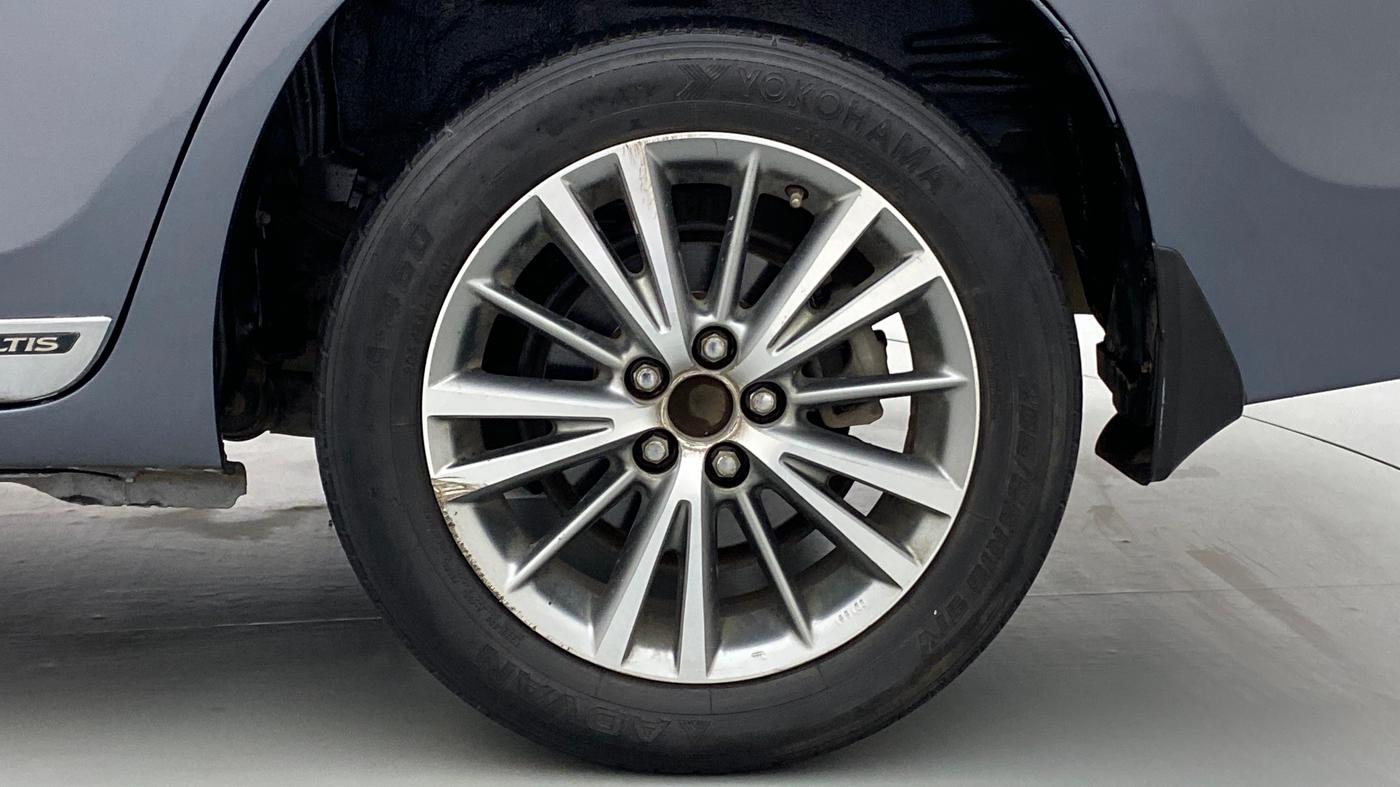 2014 Toyota Corolla Altis VL AT, Petrol, Automatic, 65,829 km, Left Rear Wheel