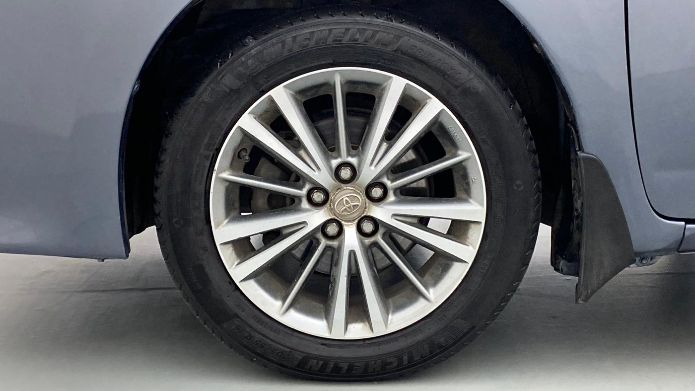 2014 Toyota Corolla Altis VL AT, Petrol, Automatic, 65,829 km, Left Front Wheel