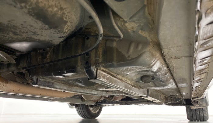 2014 Toyota Corolla Altis VL AT, Petrol, Automatic, 65,829 km, Right Side Underbody