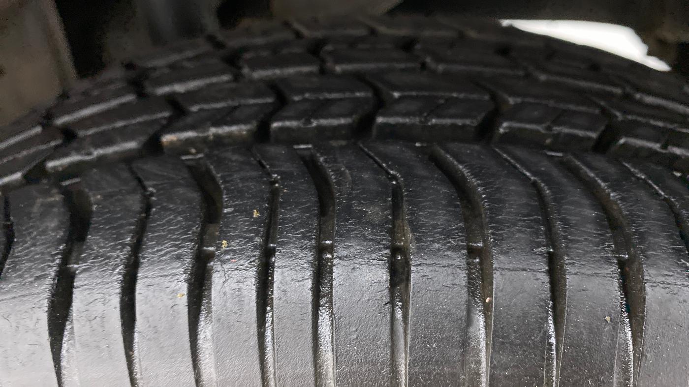 2012 Maruti Alto K10 VXI, Petrol, Manual, 49,800 km, Left Rear Tyre Tread