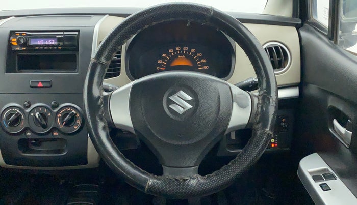 2015 Maruti Wagon R 1.0 LXI CNG, CNG, Manual, 96,103 km, Steering Wheel Close Up