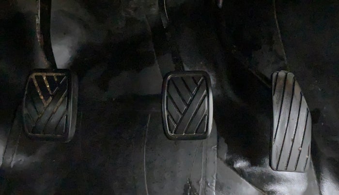 2015 Maruti Wagon R 1.0 LXI CNG, CNG, Manual, 96,103 km, Pedals