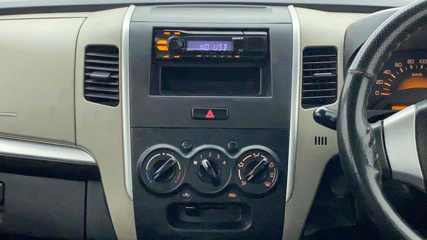 2015 Maruti Wagon R 1.0 LXI CNG, CNG, Manual, 96,103 km, Air Conditioner