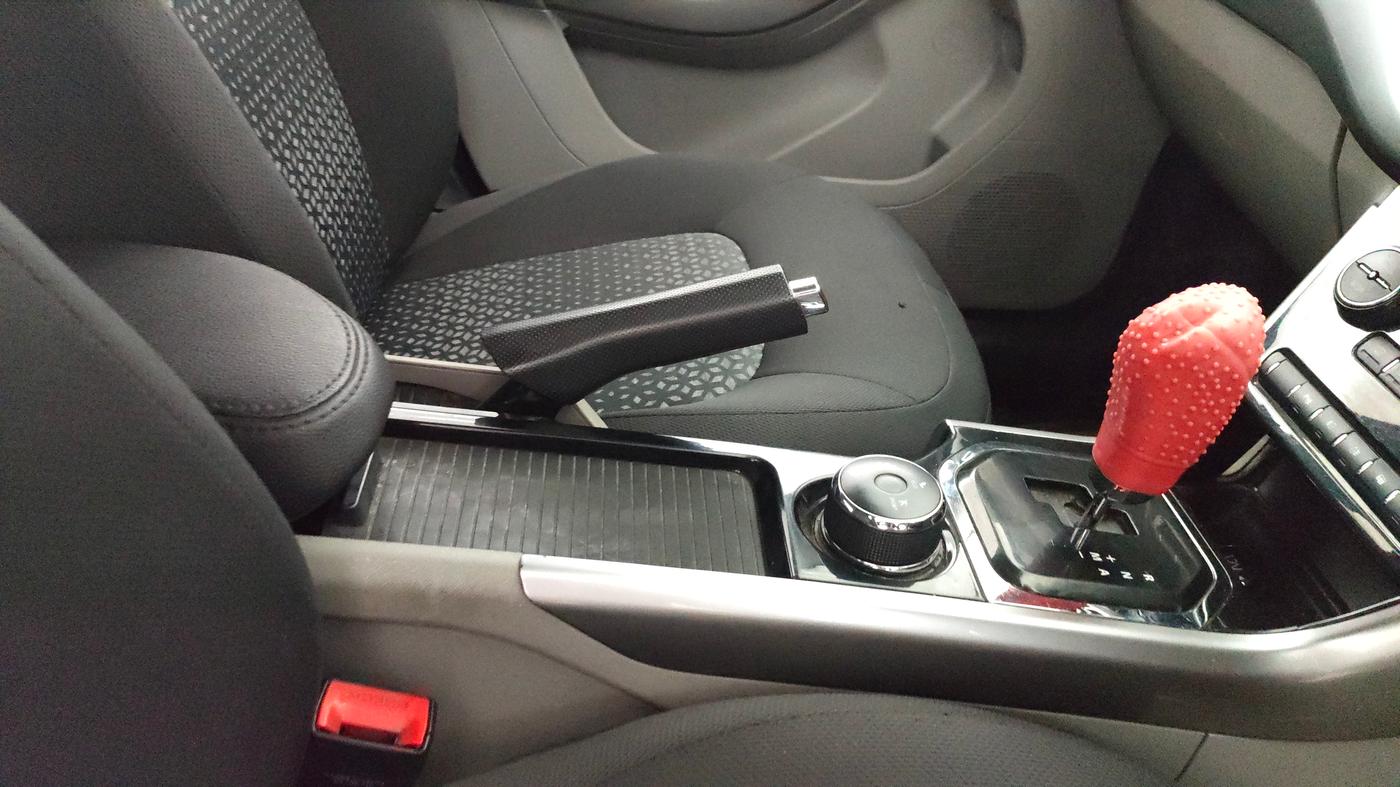 2018 Tata NEXON XZA PLUS DIESEL DUAL TONE, Diesel, Automatic, 64,069 km, Gear Lever