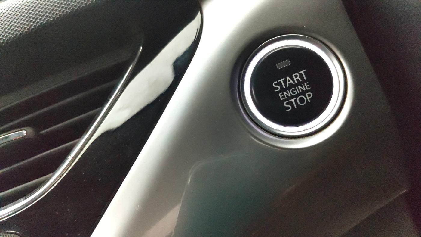 2018 Tata NEXON XZA PLUS DIESEL DUAL TONE, Diesel, Automatic, 64,069 km, Keyless Start/ Stop Button
