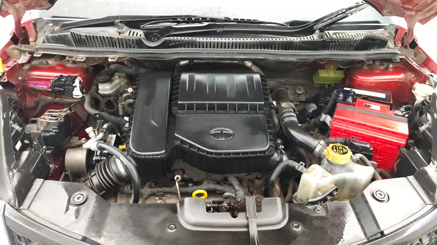 2018 Tata NEXON XZA PLUS DIESEL DUAL TONE, Diesel, Automatic, 64,069 km, Engine View