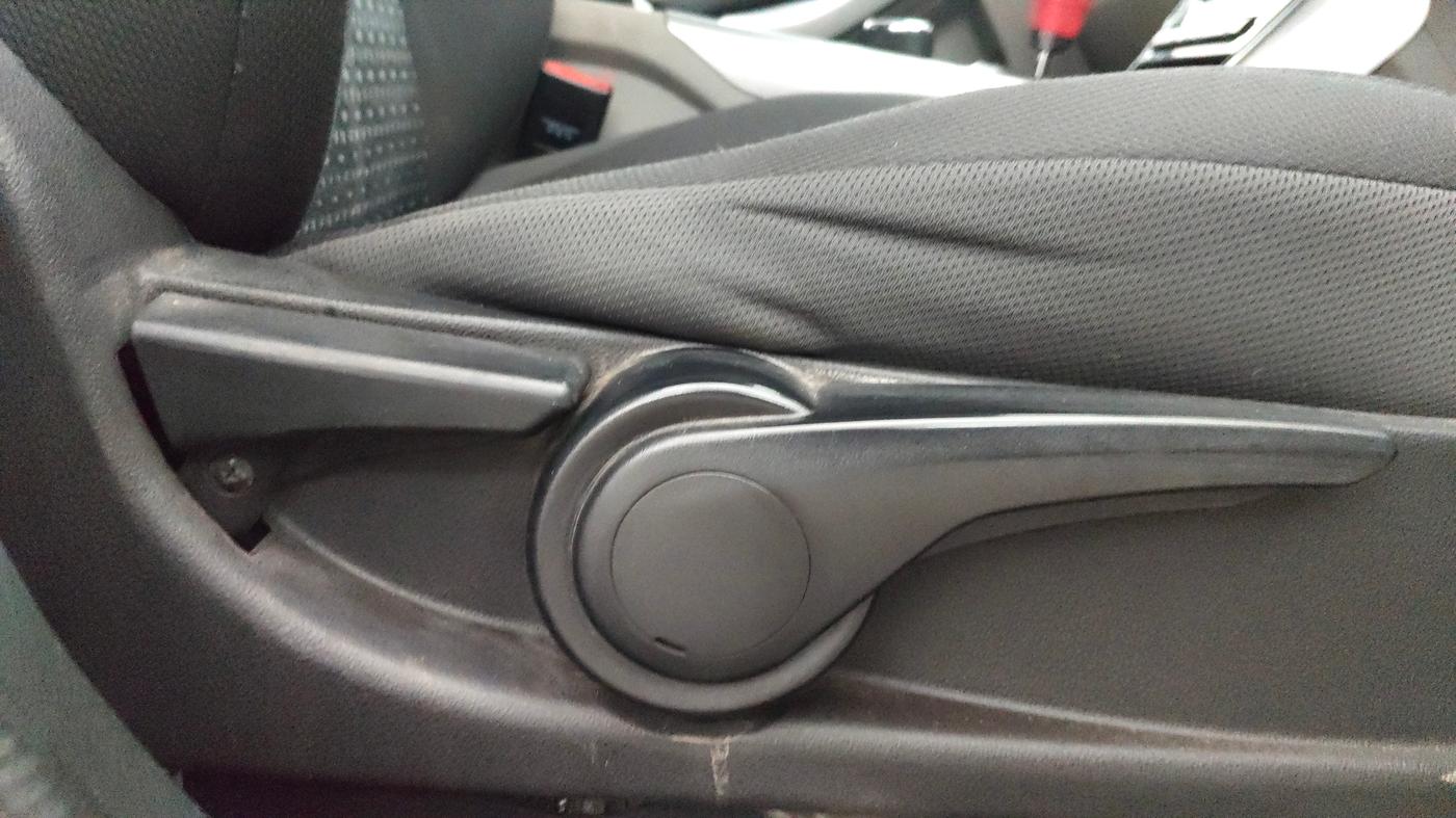2018 Tata NEXON XZA PLUS DIESEL DUAL TONE, Diesel, Automatic, 64,069 km, Driver Side Adjustment Panel
