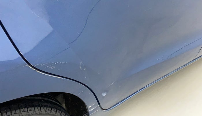 2016 Maruti Baleno DELTA PETROL 1.2, Petrol, Manual, 63,367 km, Right rear door - Minor scratches