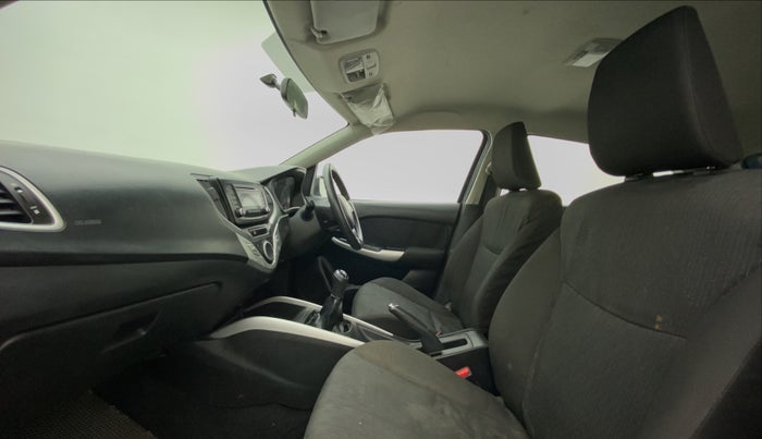 2016 Maruti Baleno DELTA PETROL 1.2, Petrol, Manual, 63,367 km, Right Side Front Door Cabin
