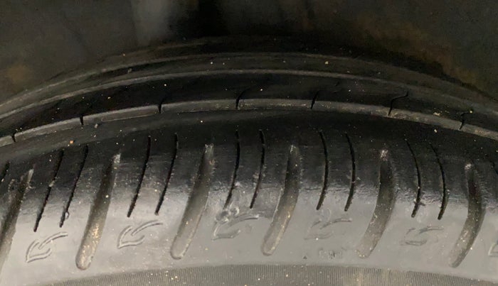 2021 KIA SONET GTX PLUS 1.5 AT, Diesel, Automatic, 29,527 km, Right Rear Tyre Tread