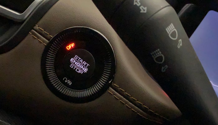 2022 Jeep MERIDIAN LIMITED (O) 4X4 AT, Diesel, Automatic, 18,482 km, Keyless Start/ Stop Button