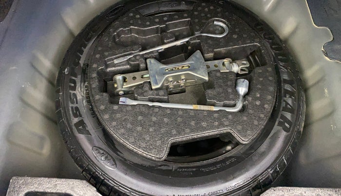 2023 Maruti Ciaz ZETA 1.5 SHVS MT PETROL, Petrol, Manual, 28,331 km, Spare Tyre