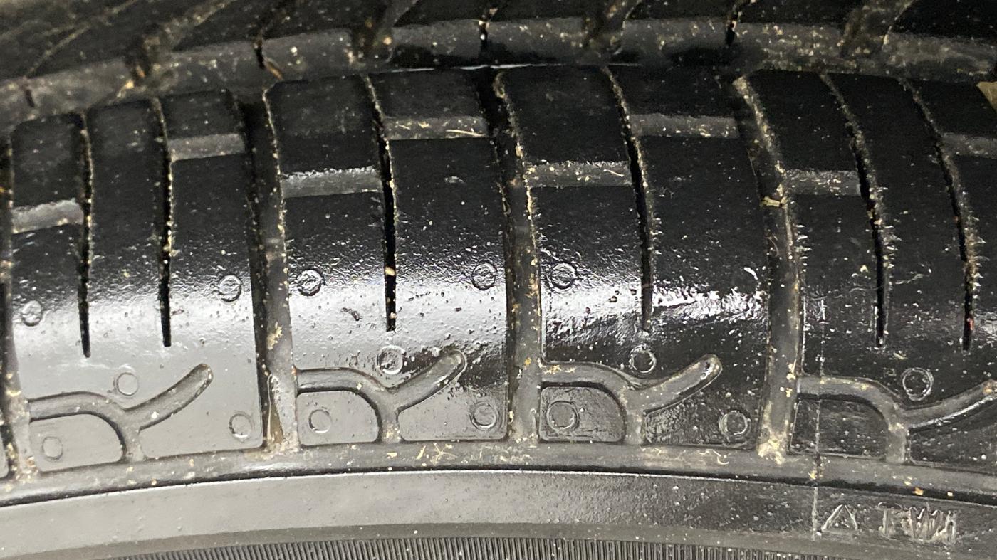 2017 Renault Kwid RXL 1.0, Petrol, Manual, 67,296 km, Right Front Tyre Tread