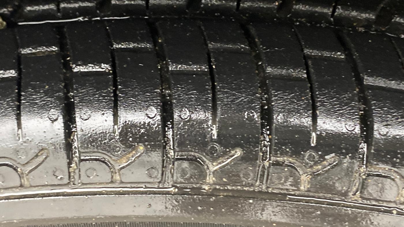 2017 Renault Kwid RXL 1.0, Petrol, Manual, 67,296 km, Left Front Tyre Tread