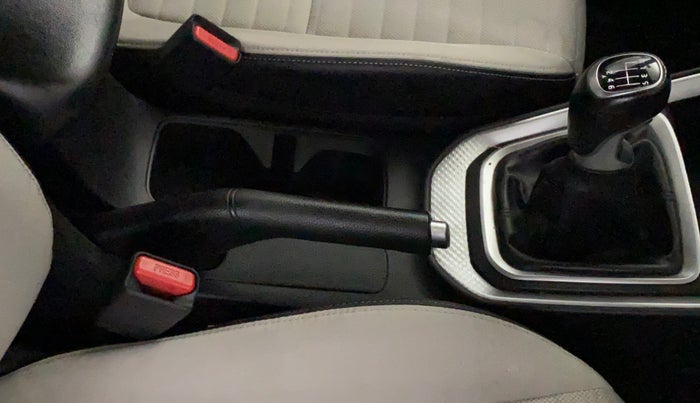 2020 KIA SONET HTX 1.0 IMT, Petrol, Manual, 64,637 km, Gear Lever