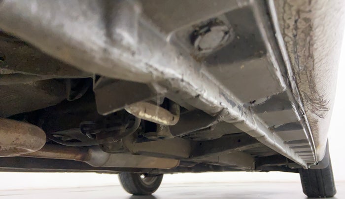 2012 Maruti Swift ZXI D, Petrol, Manual, 90,460 km, Right Side Underbody