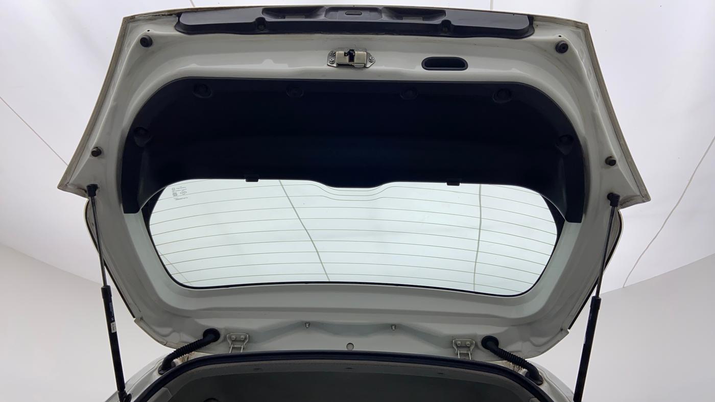 2012 Maruti Swift ZXI D, Petrol, Manual, 90,460 km, Boot Door Open