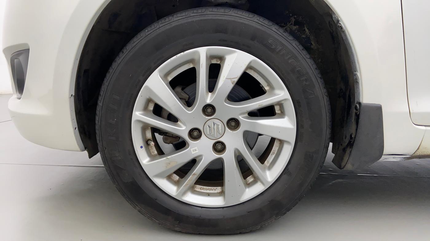 2012 Maruti Swift ZXI D, Petrol, Manual, 90,460 km, Left Front Wheel
