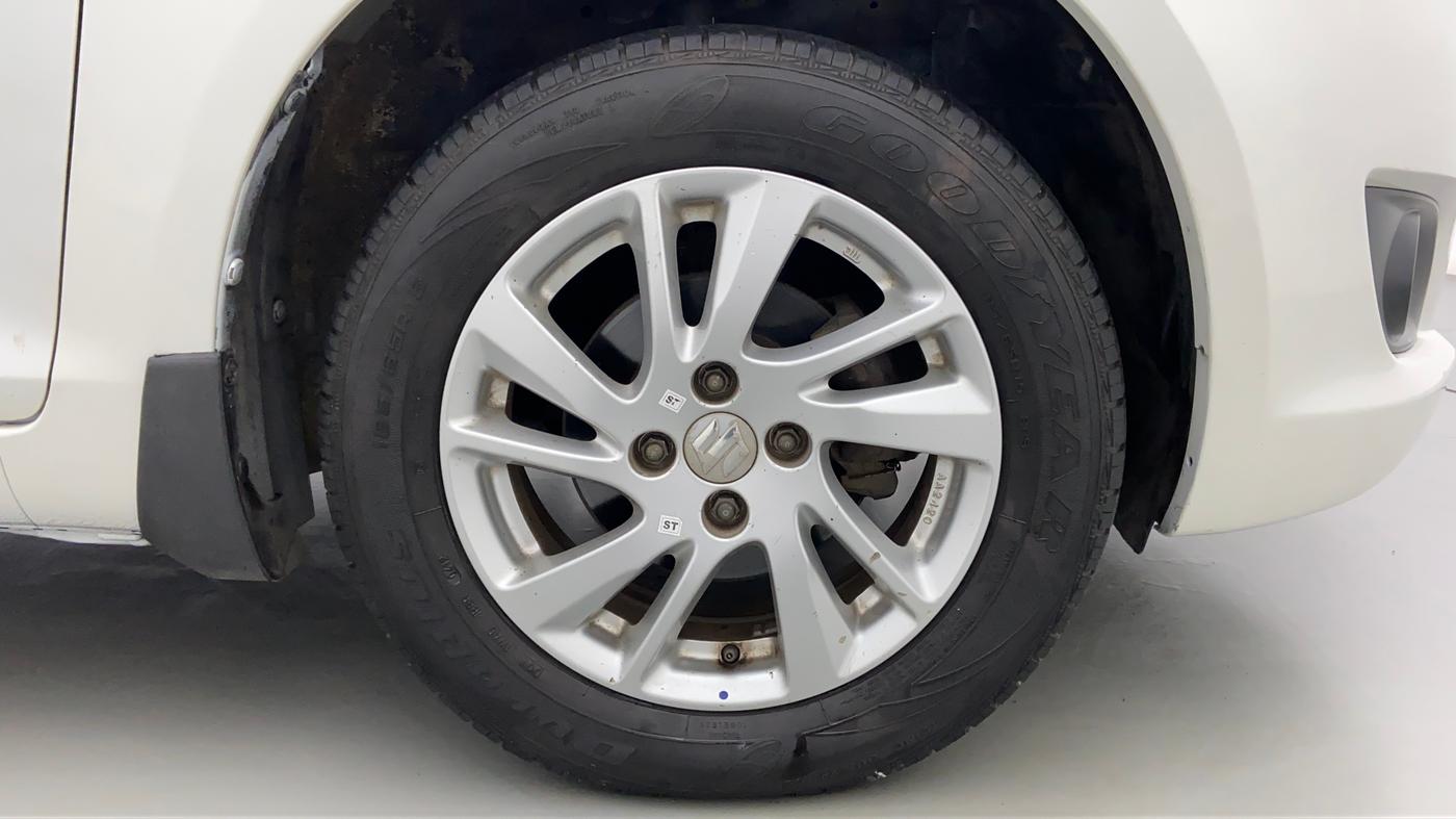 2012 Maruti Swift ZXI D, Petrol, Manual, 90,460 km, Right Front Wheel