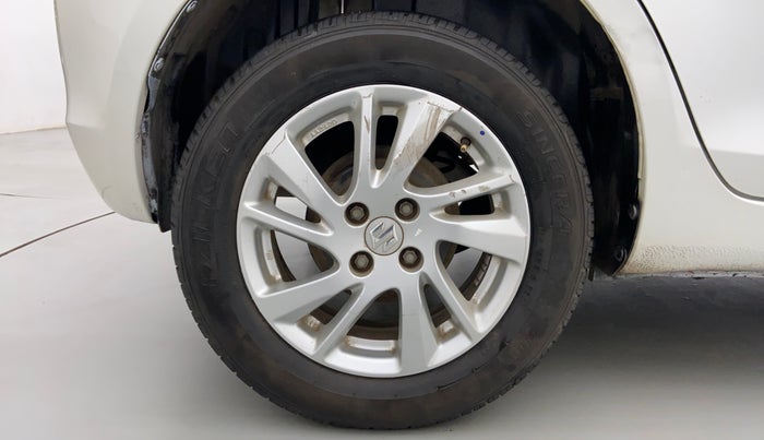 2012 Maruti Swift ZXI D, Petrol, Manual, 90,460 km, Right Rear Wheel