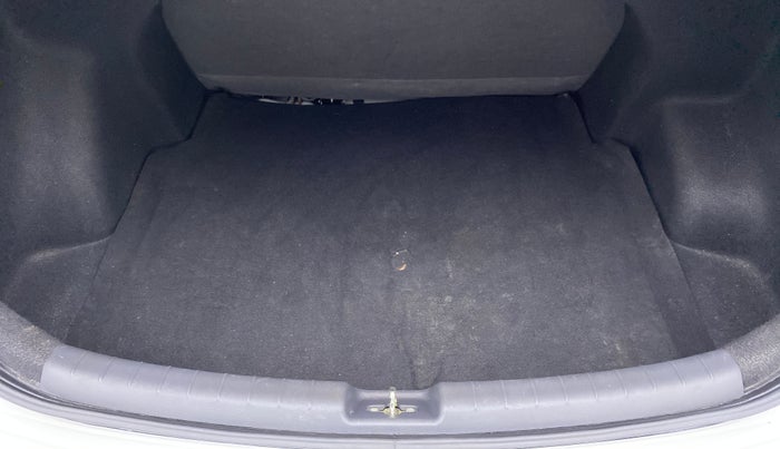 2021 Hyundai AURA SX+ AT 1.2CRDI, Diesel, Automatic, 30,600 km, Boot Inside