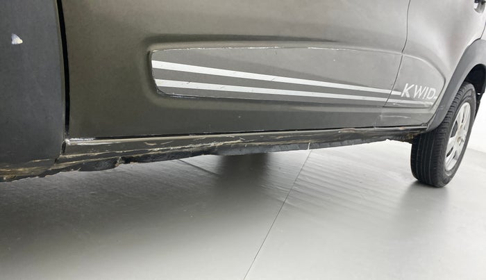 2019 Renault Kwid RXT 1.0 (O), Petrol, Manual, 64,974 km, Left running board - Minor scratches