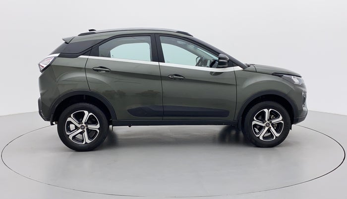 2022 Tata NEXON XZA PLUS SUNROOF PETROL, Petrol, Automatic, 33,110 km, Right Side View