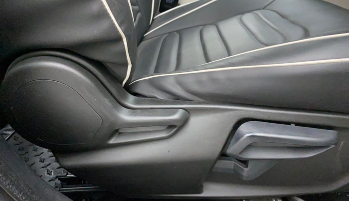 2022 Tata NEXON XZA PLUS SUNROOF PETROL, Petrol, Automatic, 33,110 km, Driver Side Adjustment Panel