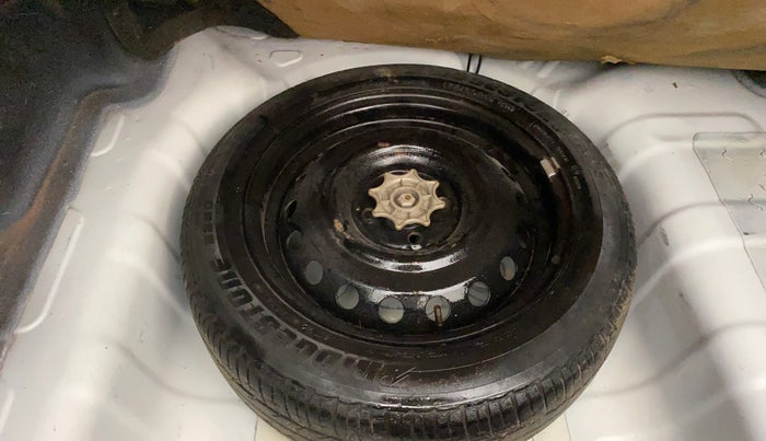 2015 Hyundai Xcent SX AT 1.2 (O), Petrol, Automatic, 80,432 km, Spare Tyre