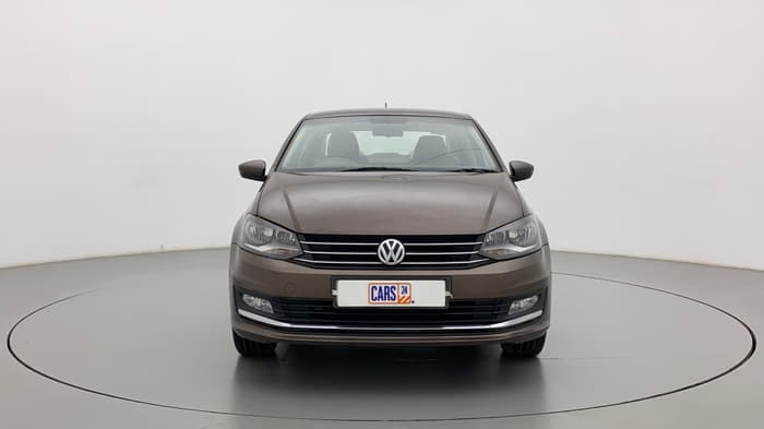 2015 Volkswagen Vento HIGHLINE 1.6 MPI, Petrol, Manual, 87,242 km, Front