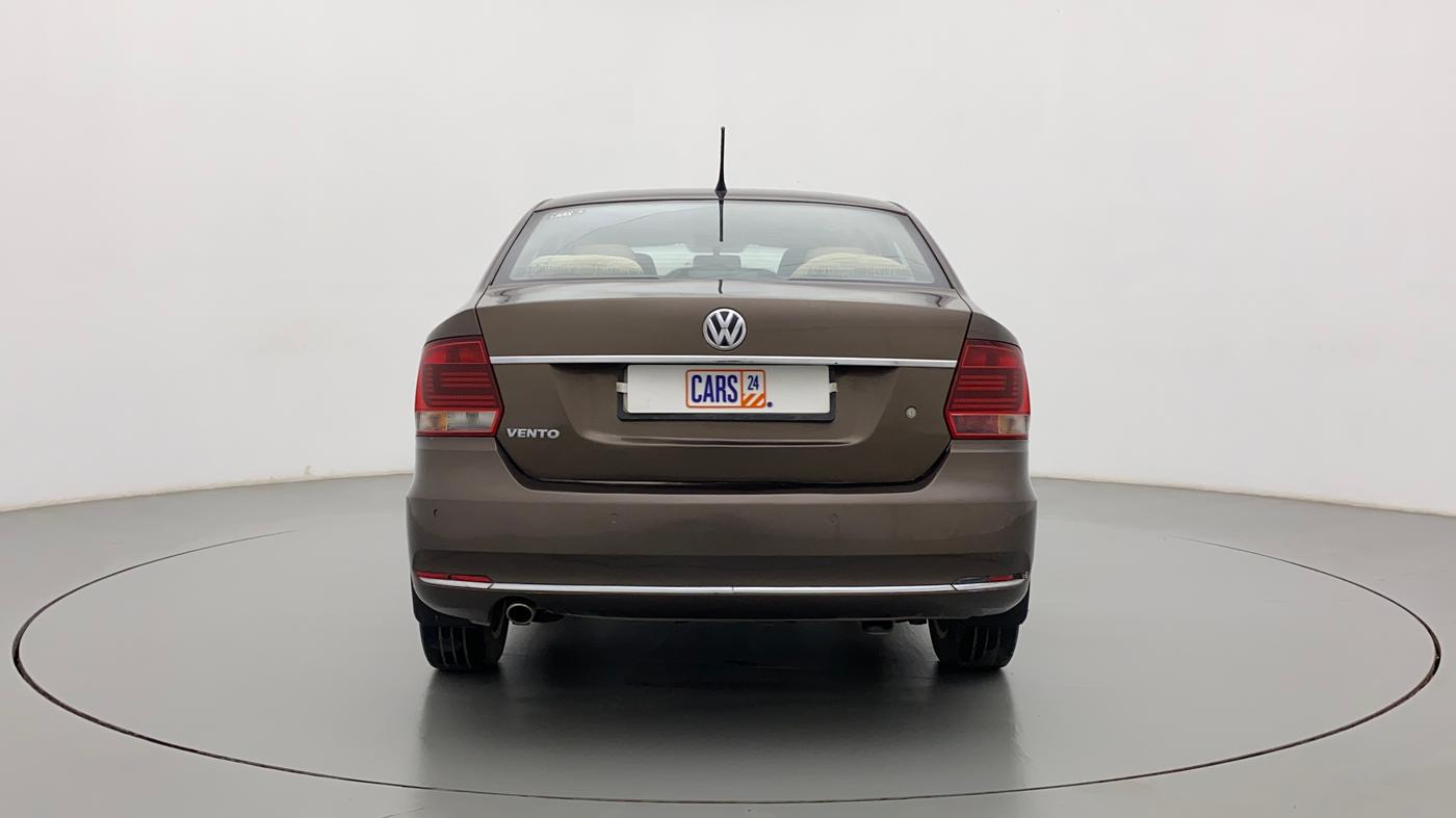 2015 Volkswagen Vento HIGHLINE 1.6 MPI, Petrol, Manual, 87,242 km, Back/Rear