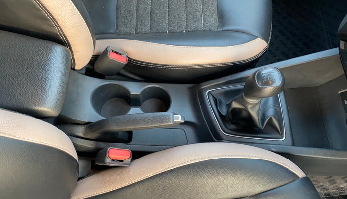 2019 Hyundai Elite i20 MAGNA PLUS 1.2, Petrol, Manual, 18,514 km, Gear Lever