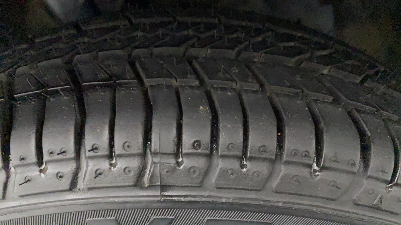 2014 Honda Amaze 1.2L I-VTEC S, Petrol, Manual, 40,366 km, Left Front Tyre Tread