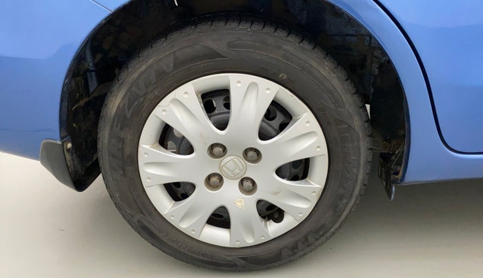 2014 Honda Amaze 1.2L I-VTEC S, Petrol, Manual, 40,366 km, Right Rear Wheel