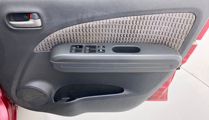 2014 Maruti Ritz VDI, Diesel, Manual, 41,901 km, Driver Side Door Panels Control