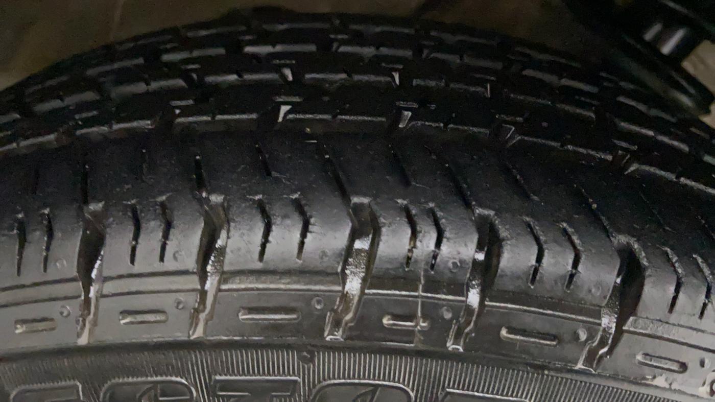 2019 Maruti Alto K10 VXI, Petrol, Manual, 13,587 km, Right Rear Tyre Tread