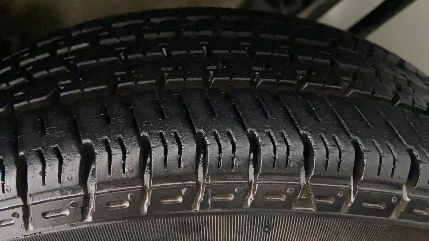 2019 Maruti Alto K10 VXI, Petrol, Manual, 13,587 km, Left Rear Tyre Tread