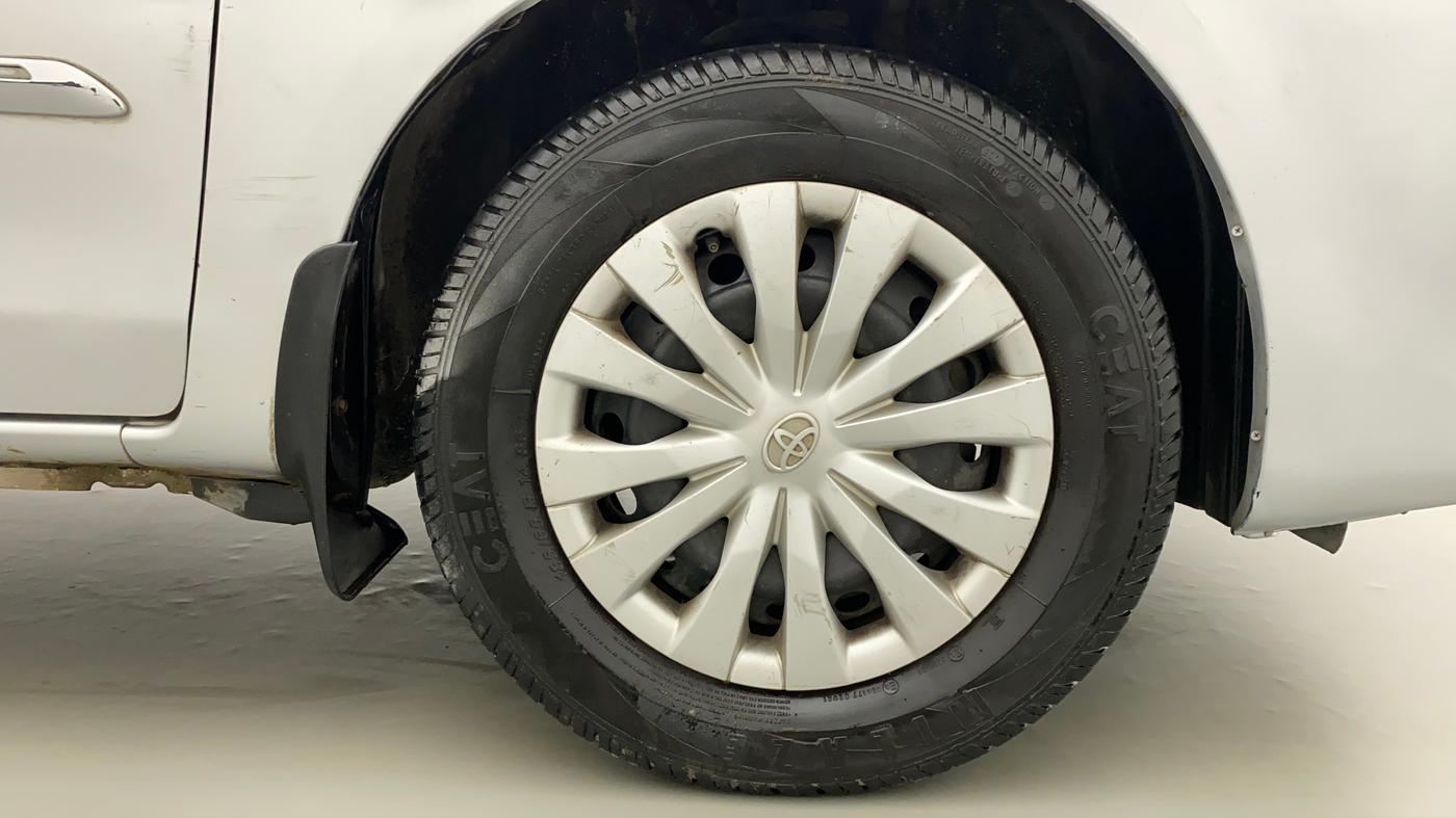 2011 Toyota Etios G, Petrol, Manual, 51,710 km, Right Front Wheel