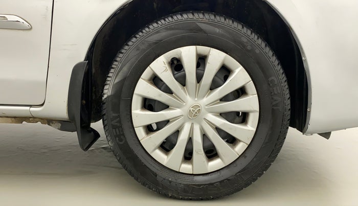 2011 Toyota Etios G, Petrol, Manual, 51,710 km, Right Front Wheel