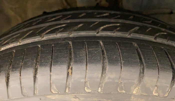 2017 Honda City 1.5L I-VTE V CVT, Petrol, Automatic, 29,872 km, Right Front Tyre Tread