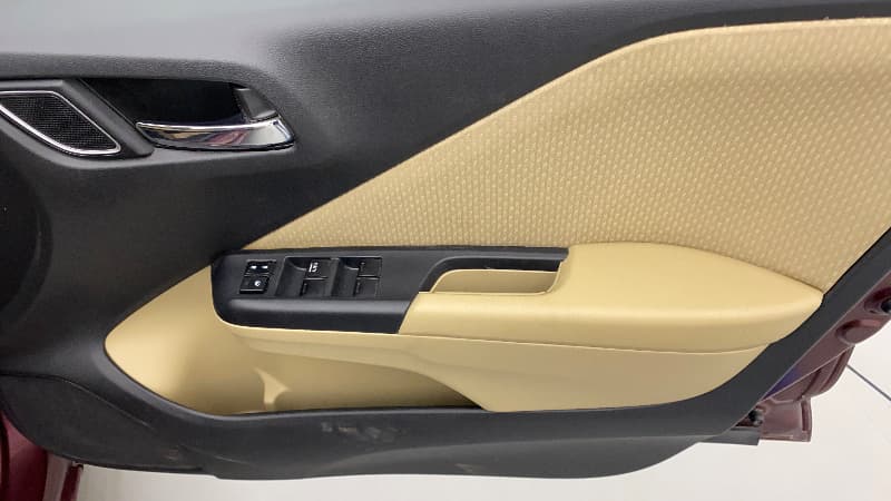 2017 Honda City 1.5L I-VTE V CVT, Petrol, Automatic, 29,872 km, Driver Side Door Panels Control