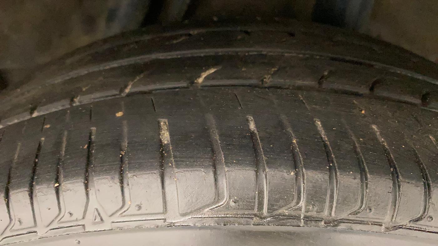2017 Honda City 1.5L I-VTE V CVT, Petrol, Automatic, 29,872 km, Left Rear Tyre Tread