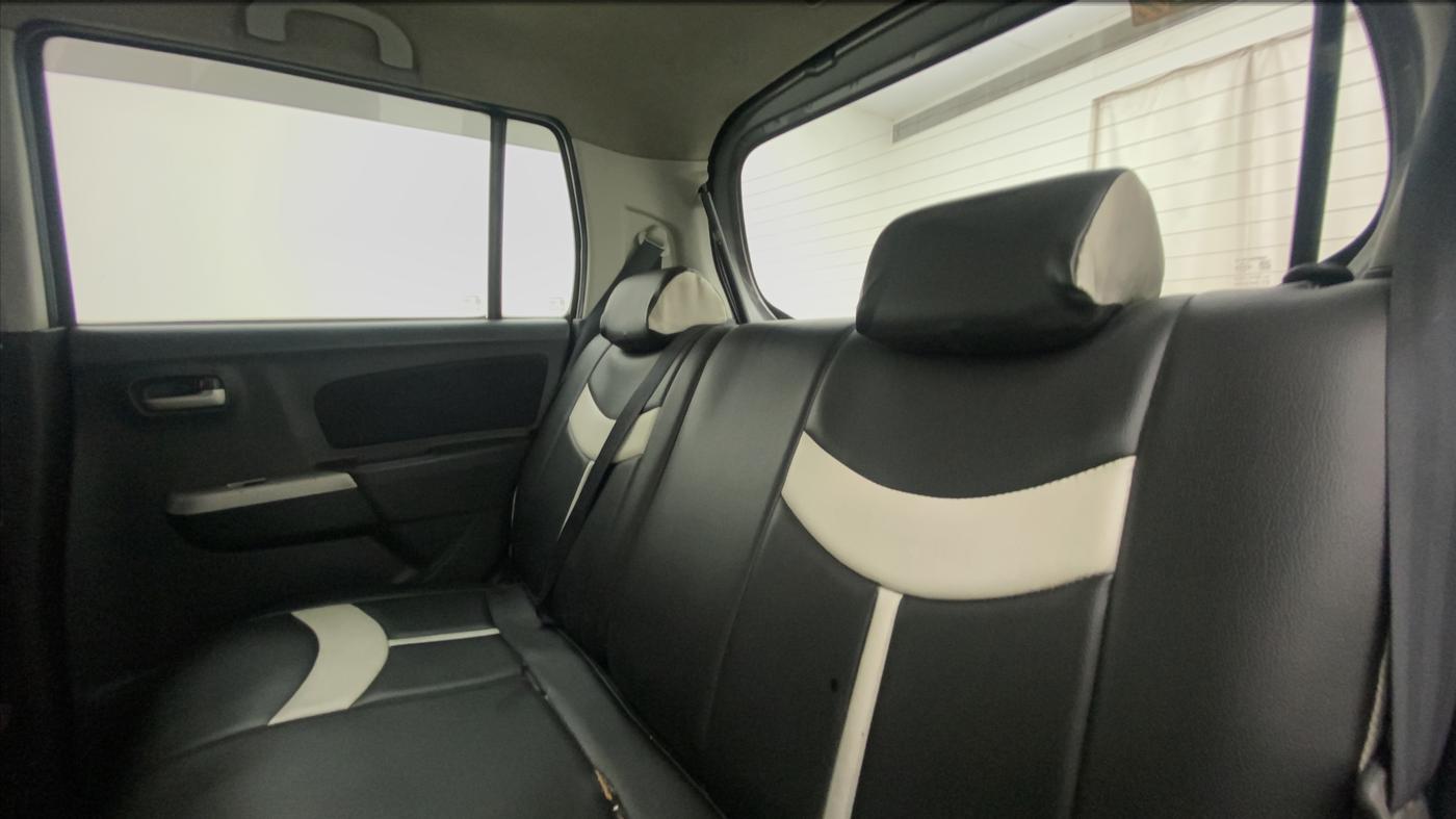2011 Maruti Wagon R 1.0 VXI, Petrol, Manual, 1,00,490 km, Right Side Rear Door Cabin