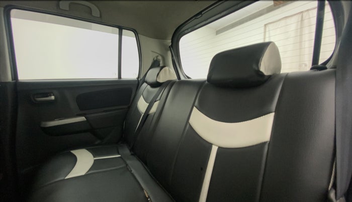 2011 Maruti Wagon R 1.0 VXI, Petrol, Manual, 1,00,490 km, Right Side Rear Door Cabin