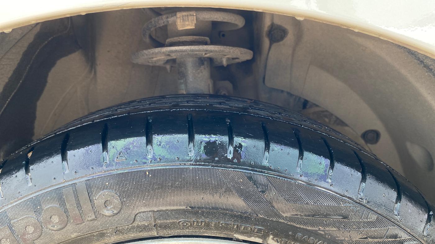 2019 Toyota Glanza G, Petrol, Manual, 42,693 km, Right Front Tyre Tread