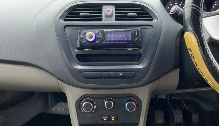 2016 Tata Tiago XE PETROL, Petrol, Manual, 1,01,386 km, Air Conditioner