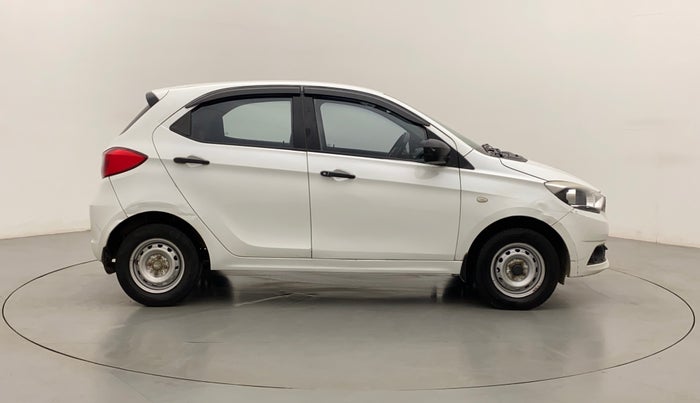 2016 Tata Tiago XE PETROL, Petrol, Manual, 1,01,386 km, Right Side View