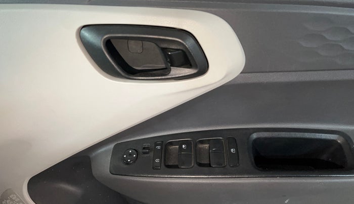 2020 Hyundai GRAND I10 NIOS MAGNA 1.2 KAPPA VTVT, Petrol, Manual, 21,414 km, Driver Side Door Panels Control